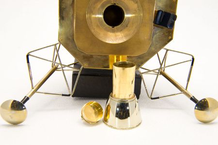 Lot #9157 Buzz Aldrin's Apollo 11 Cartier Solid Gold Lunar Module Replica - Image 8