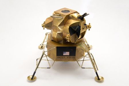 Lot #9157 Buzz Aldrin's Apollo 11 Cartier Solid Gold Lunar Module Replica - Image 20