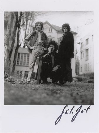 Lot #678 Jimi Hendrix: The Experience play Hamburg's Star-Club - Image 2