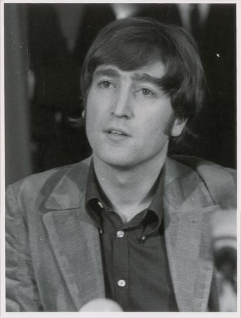 Lot #646 Beatles: John Lennon: Winning the war with Lennon - Image 4