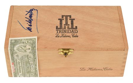 Lot #306 Fidel Castro: Signed Cubans from Castro's