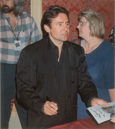 Lot #698 The Monkees Album - Image 4