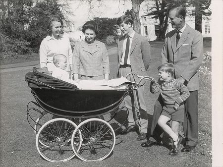 Lot #88 Royal Family Photographs - Image 2