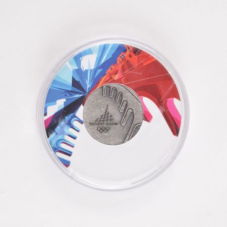Lot #3131  Torino 2006 Winter Olympics Pair of Participation Medals - Image 5