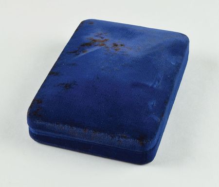 Lot #3105  Los Angeles 1984 Summer Olympics Bronze Participation Medal - Image 3