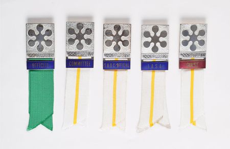 Lot #3089  Sapporo 1972 Winter Olympics Group of (10) Badges - Image 3