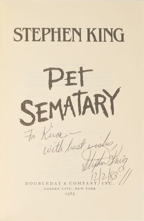 Lot #528 Stephen King Books - Image 1
