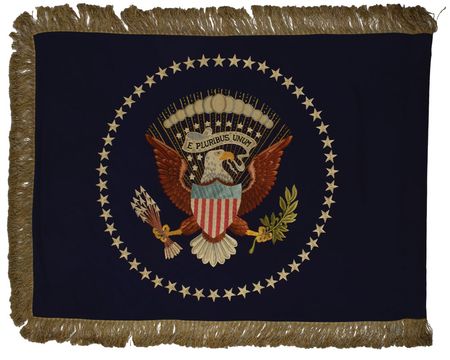Lot #158 White House Flag: Remarkable hand-embroidered White House flag, used during four administrations - Image 2