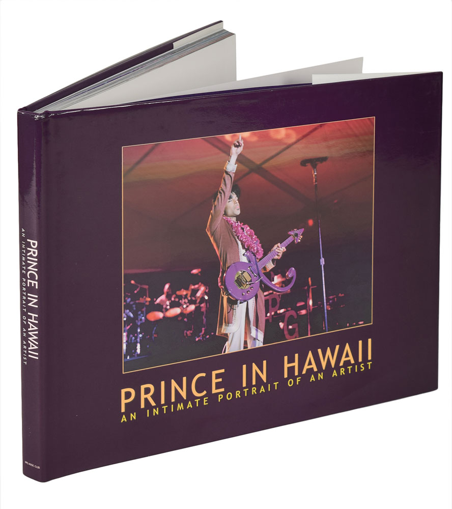 プリンスの写真集 PRINCE IN HAWAII Prince In Hawaii Hardcover Book | RR Auction