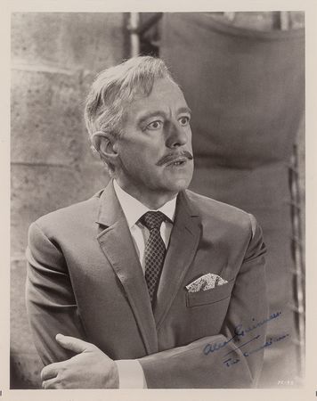 Lot #800 Alec Guinness Signed Photographs - Image 2