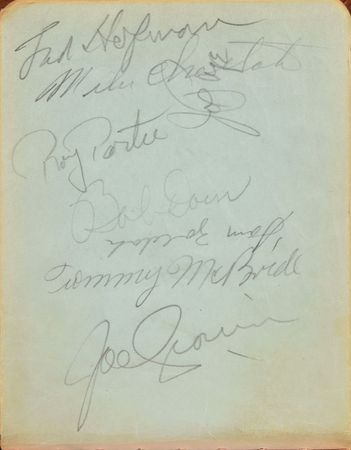 Lot #852 Baseball: 1940s: Hornsby, DiMaggio, and Dizzy highlight a '40s autograph book - Image 6