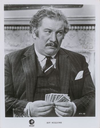Lot #842 Peter Ustinov - Image 2