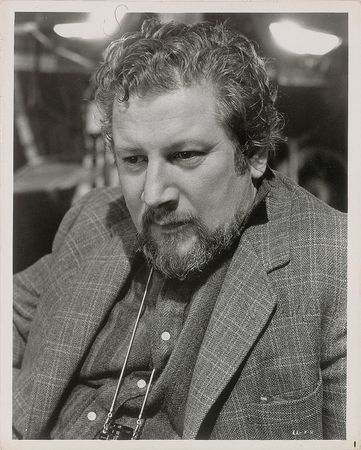 Lot #842 Peter Ustinov - Image 3
