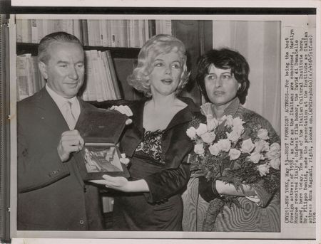 Lot #5288 Marilyn Monroe Original Vintage Photograph - Image 1