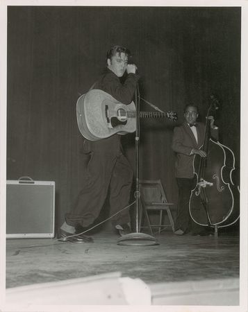 Lot #5064 Elvis Presley Group of Photographs - Image 4