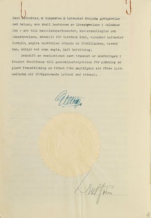 Lot #363  King Gustaf V of Sweden - Image 2