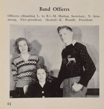 Lot #459 Neil Armstrong: Early Armstrong signature in a rare 1947 Wapakoneta yearbook - Image 3