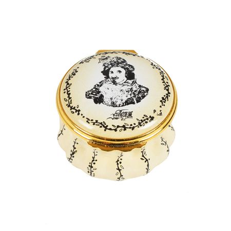 Lot #654 William Shakespeare Enamel Boxes - Image 1
