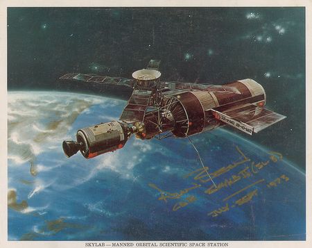 Lot #6445 Alan Bean Signed Photographs - Image 2