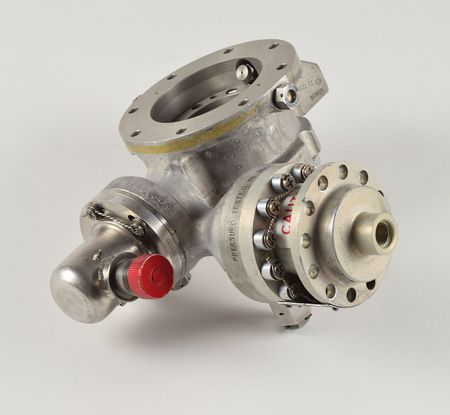 Lot #6272  Saturn V S-II Recirculation Valve Assembly - Image 1