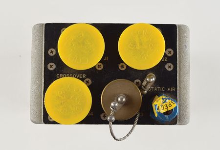 Lot #6254  Apollo Command Module Block II Earth Landing Sequence Controller - Image 3