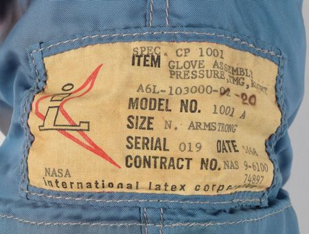 Lot #6323  A6L Space Suit Glove Made for Neil Armstrong - Image 3