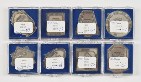 Lot #6685 Collection of (109) Space Shuttle Robbins Medallions - Image 4