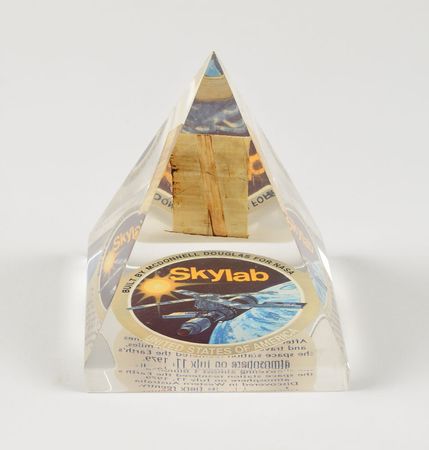 Lot #6643  Skylab Flown Oxygen Supply Tank Fragment - Image 1