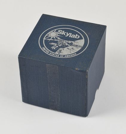 Lot #6643  Skylab Flown Oxygen Supply Tank Fragment - Image 2