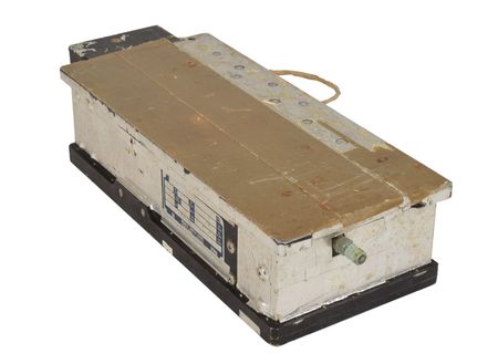 Lot #6274  Umbilical Connector Panel and Apollo/Saturn-Era UHF RF Assembly - Image 2