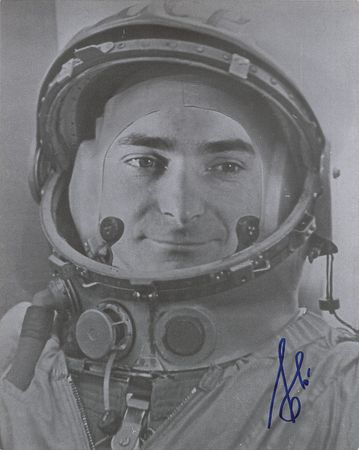 Lot #652 Valentina Tereshkova and Valery Bykovsky - Image 3