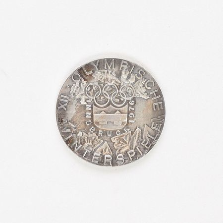 Lot #3091  Innsbruck 1976 Winter Olympics Silvered Bronze Participation Medal - Image 2