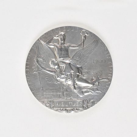 Lot #9513  Paris 1900 Exposition Universelle Silver Medal - Image 1