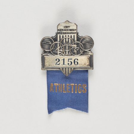 Lot #9547  Los Angeles 1932 Summer Olympics Team Athletics Jury Badge - Image 1