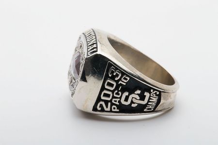 Lot #9419  2003 USC Trojans Championship Ring - Image 2