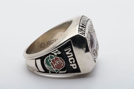 Lot #9419  2003 USC Trojans Championship Ring - Image 3