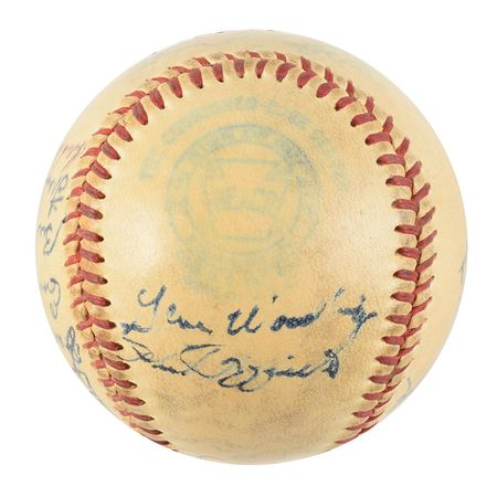 Lot #9300  NY Yankees 1940-50s Collection of (4) Team Signed Baseballs - Image 3