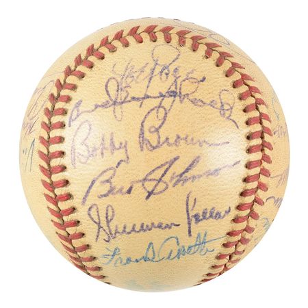Lot #9300  NY Yankees 1940-50s Collection of (4) Team Signed Baseballs - Image 14