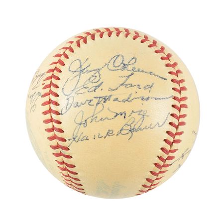 Lot #9300  NY Yankees 1940-50s Collection of (4) Team Signed Baseballs - Image 19