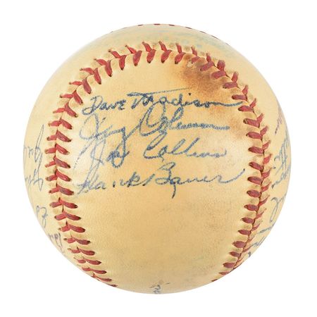 Lot #9300  NY Yankees 1940-50s Collection of (4) Team Signed Baseballs - Image 24