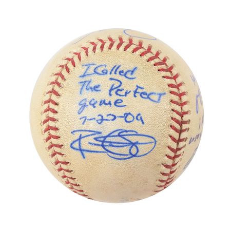 Lot #9242 Mark Buehrle Game-Used and Signed Perfect Game Baseball - Image 2