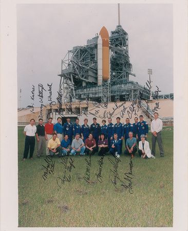 Lot #237 Space Shuttle - Image 2