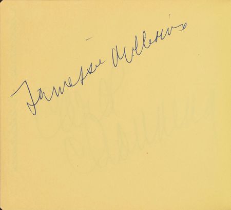 Lot #869 Autograph Albums: The stars of the stage and screen - Image 1
