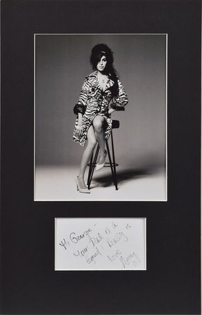 Lot #670 Amy Winehouse Signed Note - Image 1