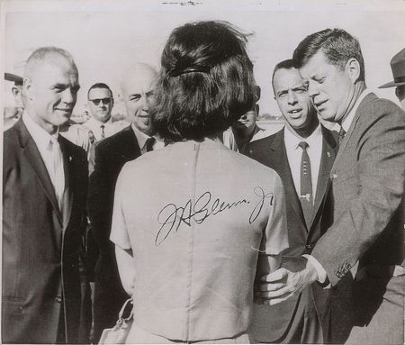 Lot #213 John Glenn Signed Photograph - Image 3