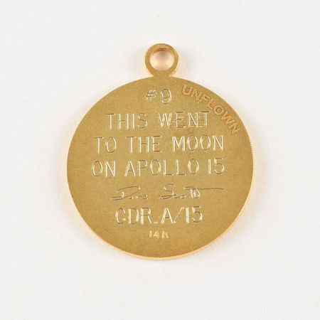 Lot #110 Dave Scott's Apollo 15 Gold Medallion Medallion - Image 2