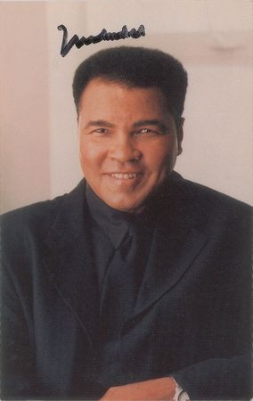 Lot #1055 Muhammad Ali Group Lot - Image 4