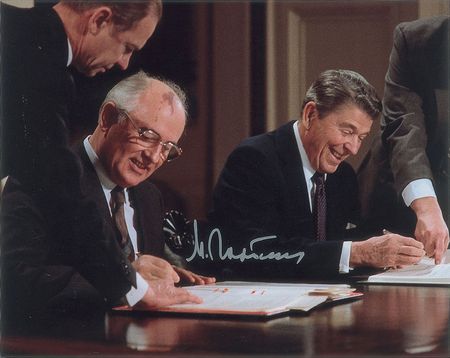 Lot #384 Mikhail Gorbachev Signed Photographs - Image 1