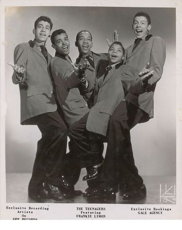 Lot #708 Frankie Lymon and the Teenagers Signed Photograph - Image 4