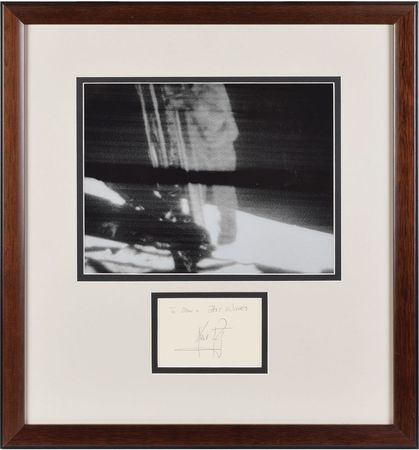 Lot #527 Neil Armstrong Signature - Image 1
